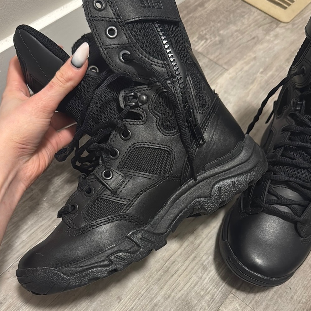 Black Tactical 5.11 boots